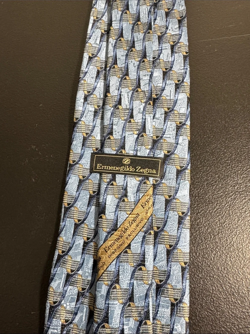 Ermenegildo Zegna mens light blue geometric 100% silk luxury neck tie EUC
